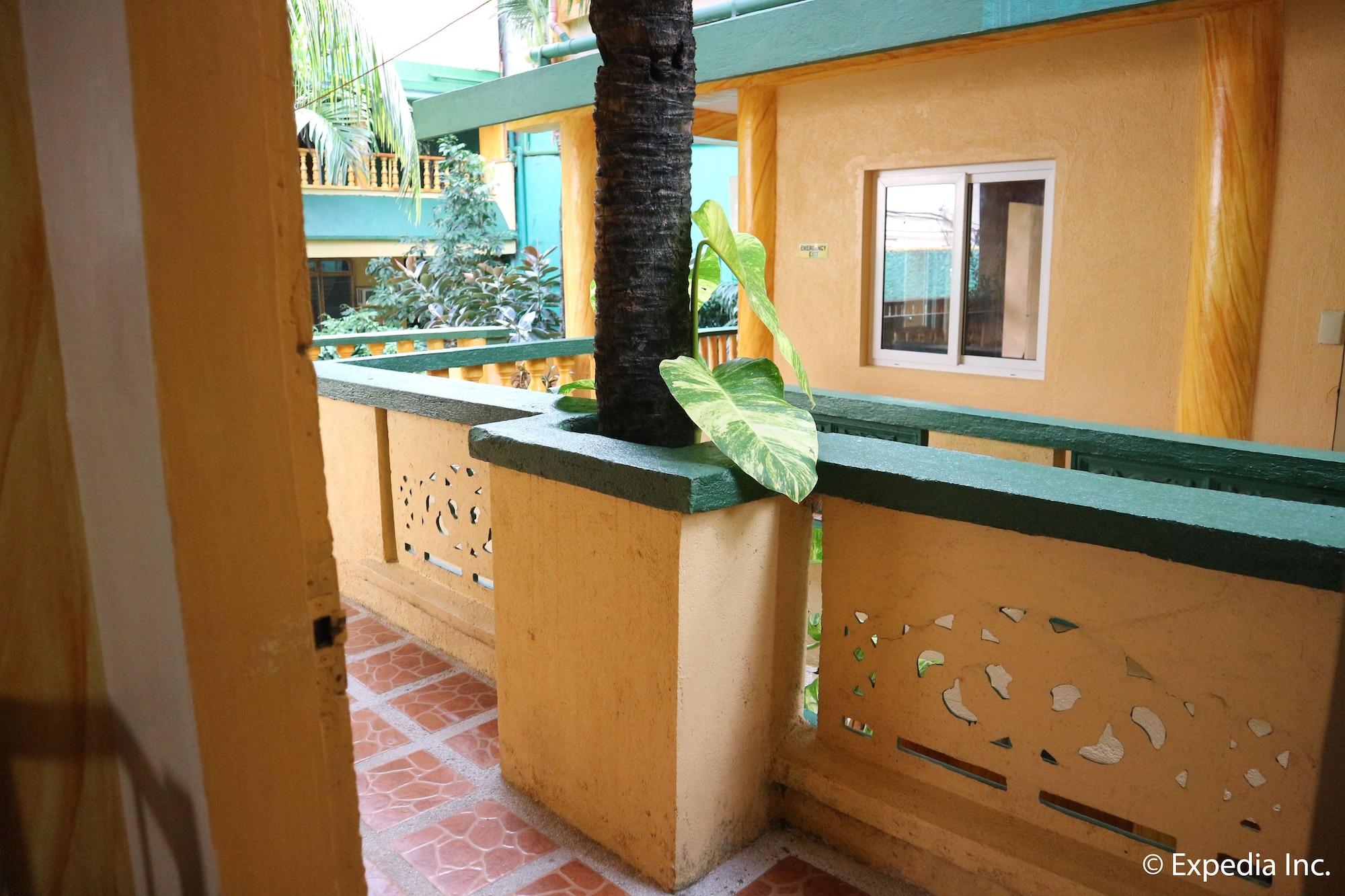 La Isla Bonita Resort And Spa Manoc-Manoc Exterior photo
